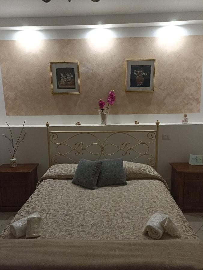 Pozzuoli-Licola Mare Appartement Buitenkant foto