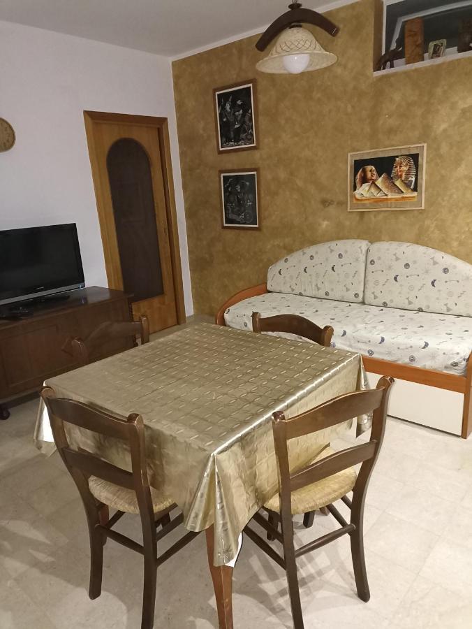 Pozzuoli-Licola Mare Appartement Buitenkant foto